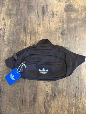 Adidas fanny pack